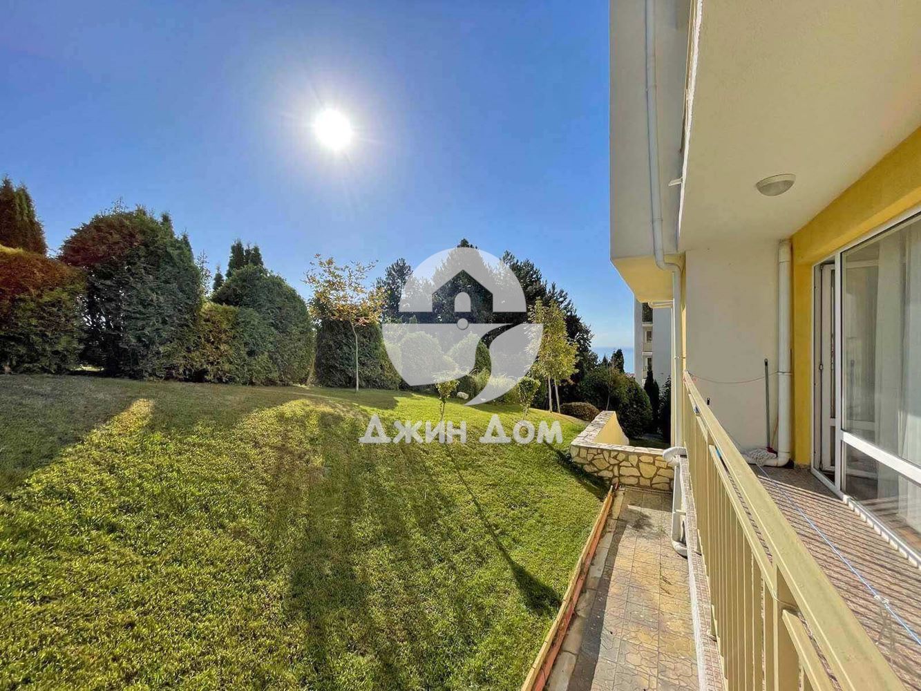 Двустаен апартамент в к-с „Краун Форт“, гр. Свети Влас - 0