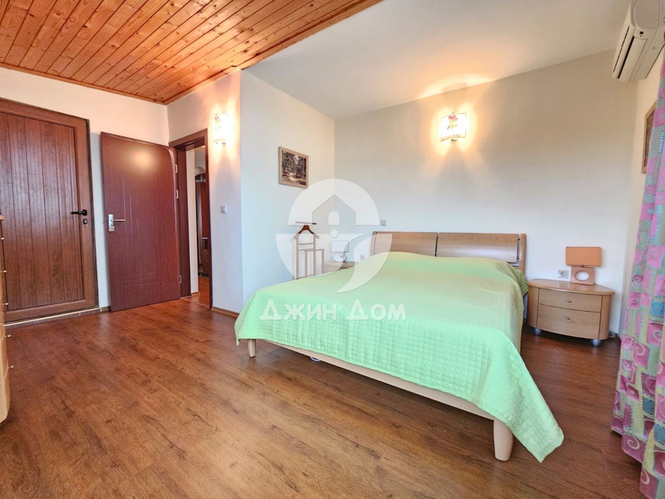 Тристаен апартамент с ПАНОРАМА МОРЕ в жилищна сграда, гр. Созопол - 0