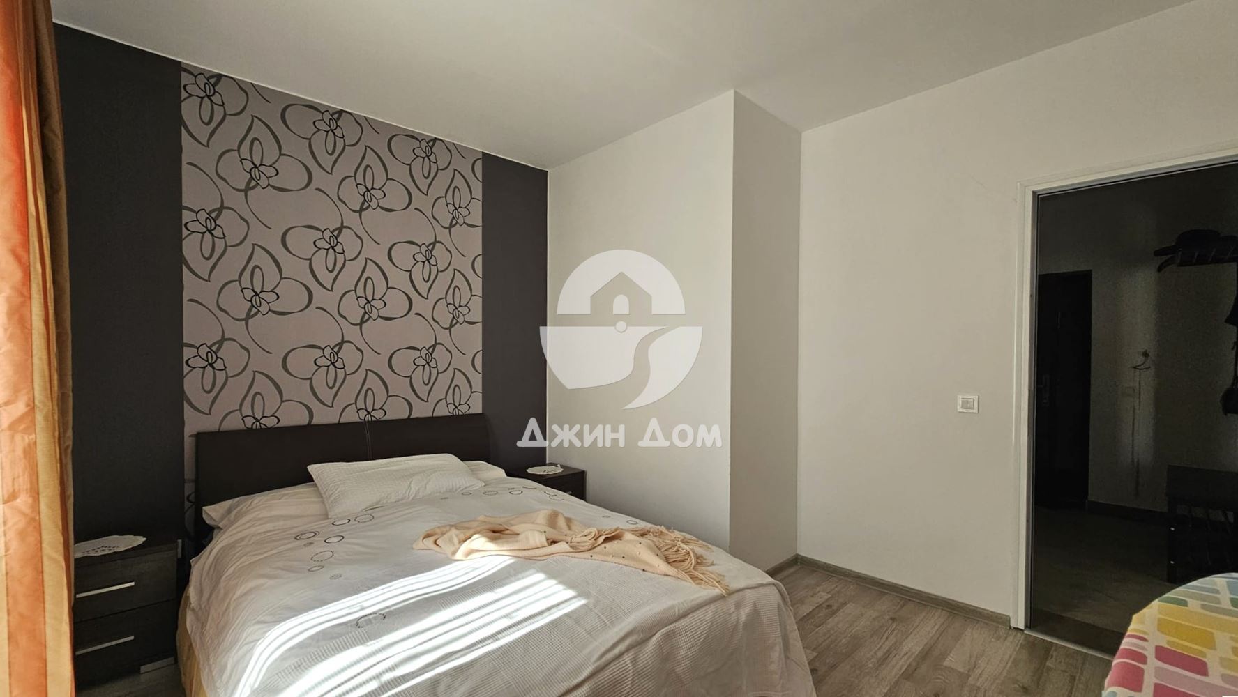 Двустаен апартамент с НИСКА ТАКСА в к-с Голдън Дей 2, к.к. Сл. бряг - 0