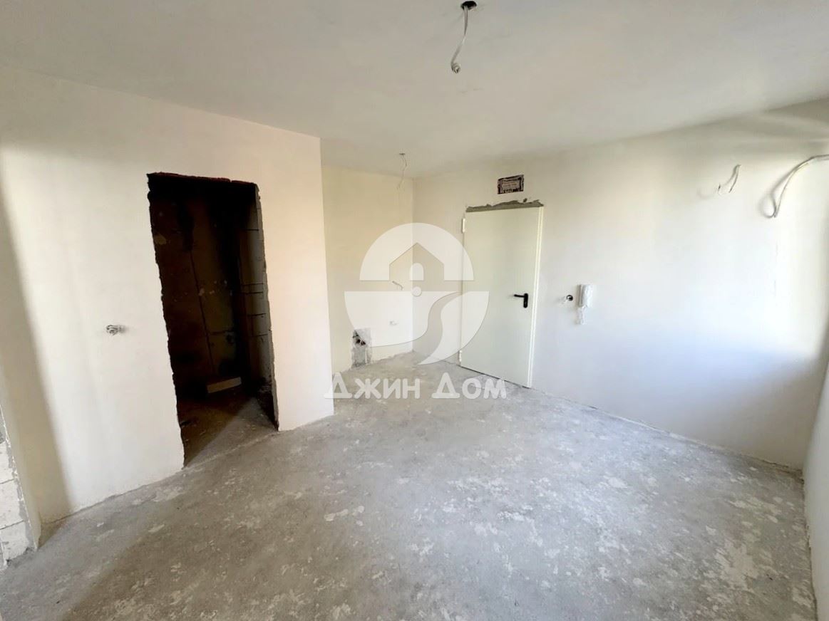 Двустаен апартамент в жилищна сграда БЕЗ ТАКСА, с. Равда - 0