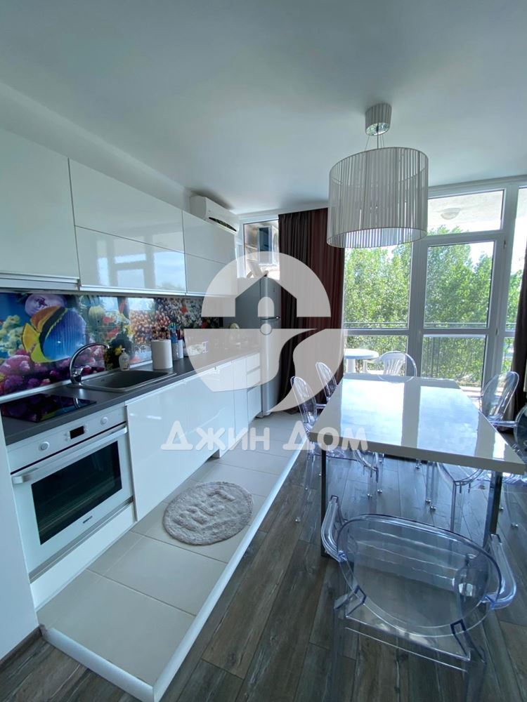 Тристаен апартамент БЕЗ ТАКСА ПОДДРЪЖКА в к.к. Слънчев бряг - 0