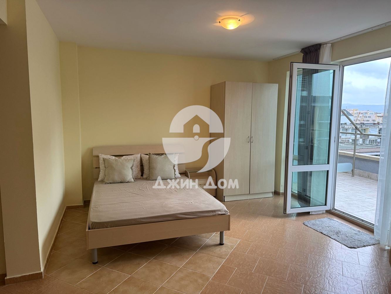 Двустаен апартамент БЕЗ ТАКСА в к.к Слънчев бряг - 0