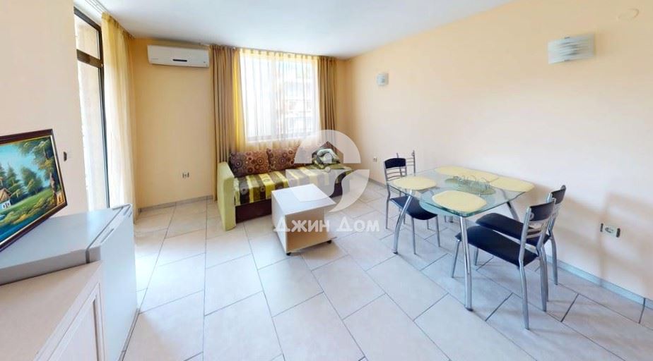 Просторен обзаведен двустаен апартамент в к-с „Авалон“, к.к. Слънчев Бряг - 0