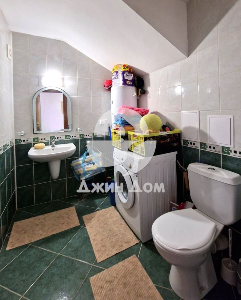 Просторен двуетажен таунхаус в к-с „Вили Монтемар“, с. Кошарица - 0