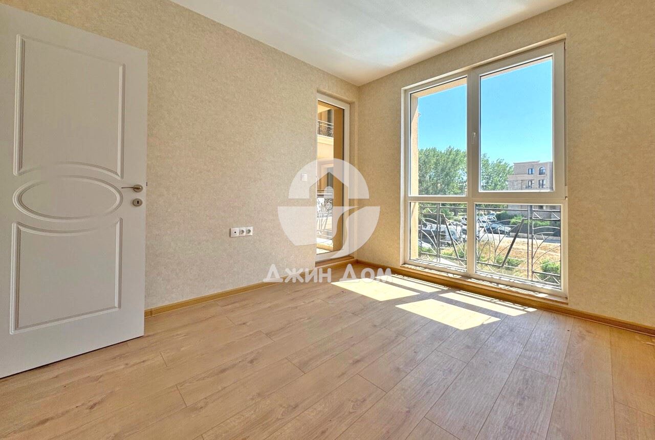 Просторен двустаен апартамент в к-с Афродита Грийн, к.к. Слънчев бряг - 0