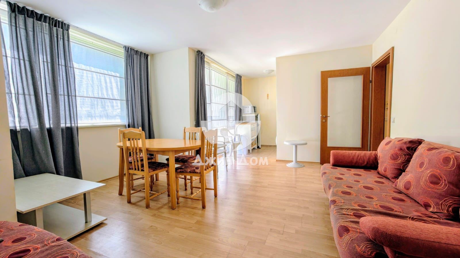 Двустаен апартамент в к-с “Марина Вю Форт Бийч”, гр. Свети Влас - 0