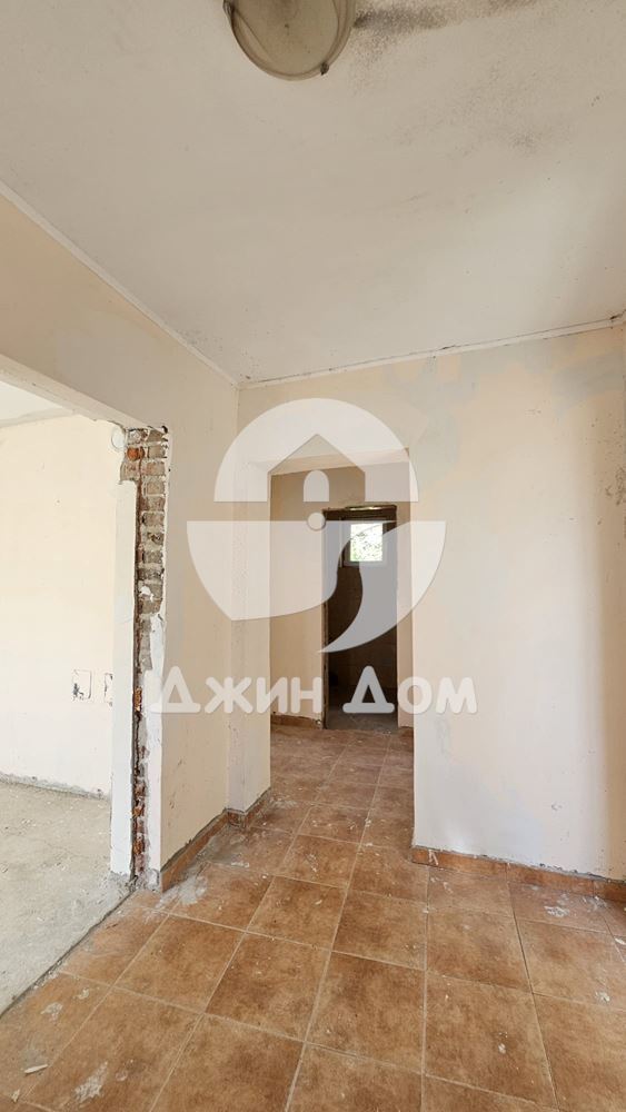 Едноетажна къща в с. Дюлево, обл. Бургас - 0