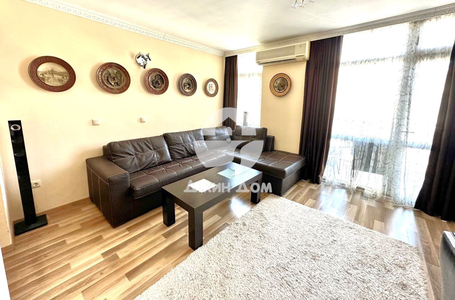 Просторен двустаен апартамент в к-с “Елит 4”, к.к. Слънчев бряг - 0