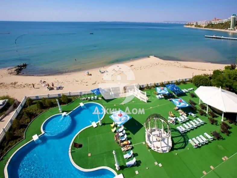 Двустаен апартамент с ПАНОРАМA МОРЕ в к-с „Талияна Бийч“, к.к. Елените - 0