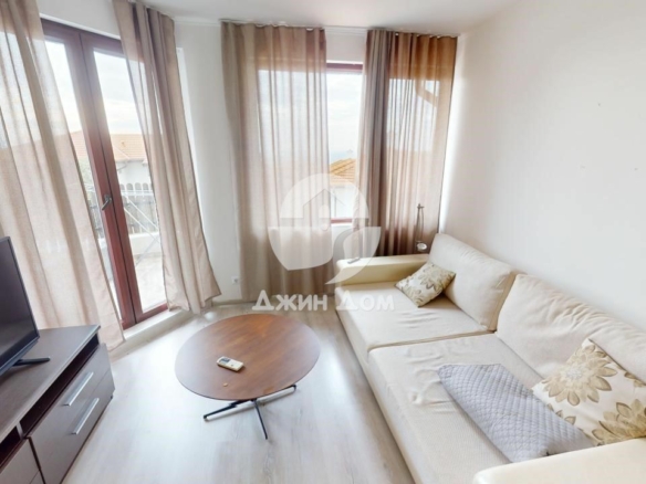 Просторен стилен тристаен апартамент в к-с “Бей Вю Вилас”, с. Кошарица - 0