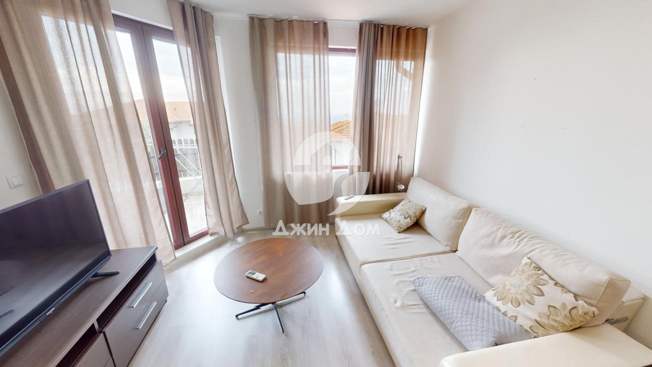 Просторен стилен тристаен апартамент в к-с “Бей Вю Вилас”, с. Кошарица - 0