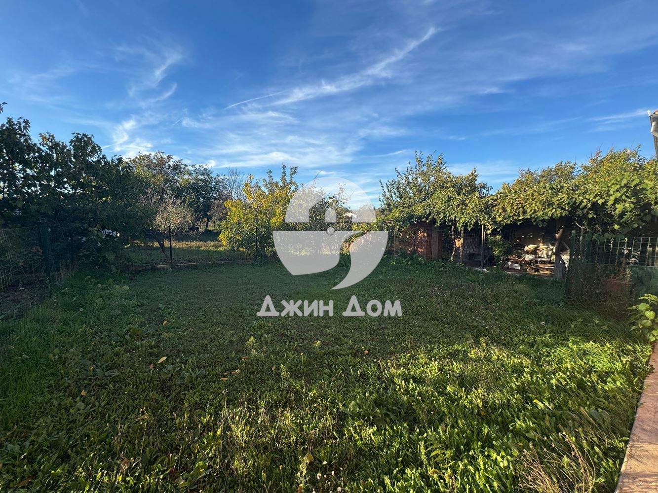 Двуетажен таунхаус с двор в с. Порой, гр. Бургас - 0