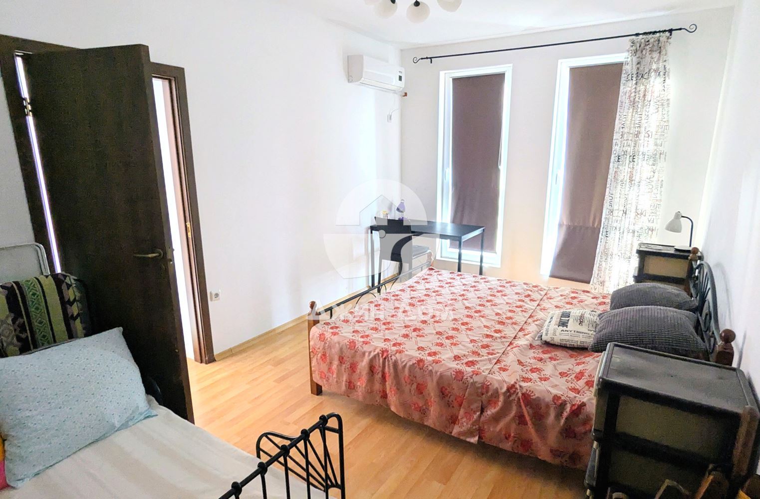 Двустаен обзаведен апартамент в к-с „Съни Дей 6“, к.к. Слънчев бряг - 0