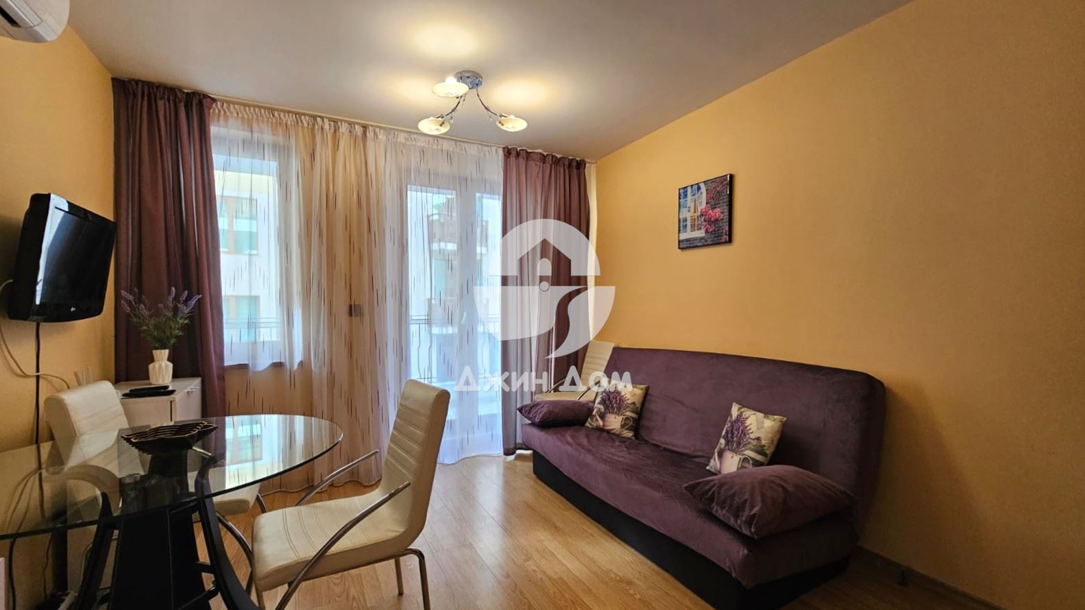 Двустаен апартамент с ГЛЕДКА МОРЕ в к-с Райска градина, гр. Свети Влас - 0