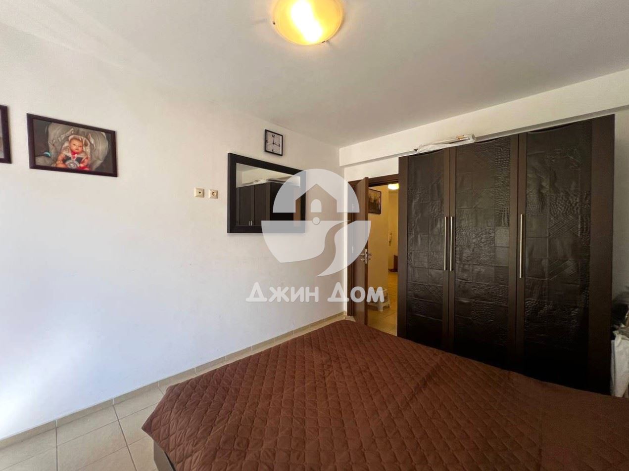 Просторен двустаен апартамент БЕЗ ТАКСА, гр. Поморие - 0