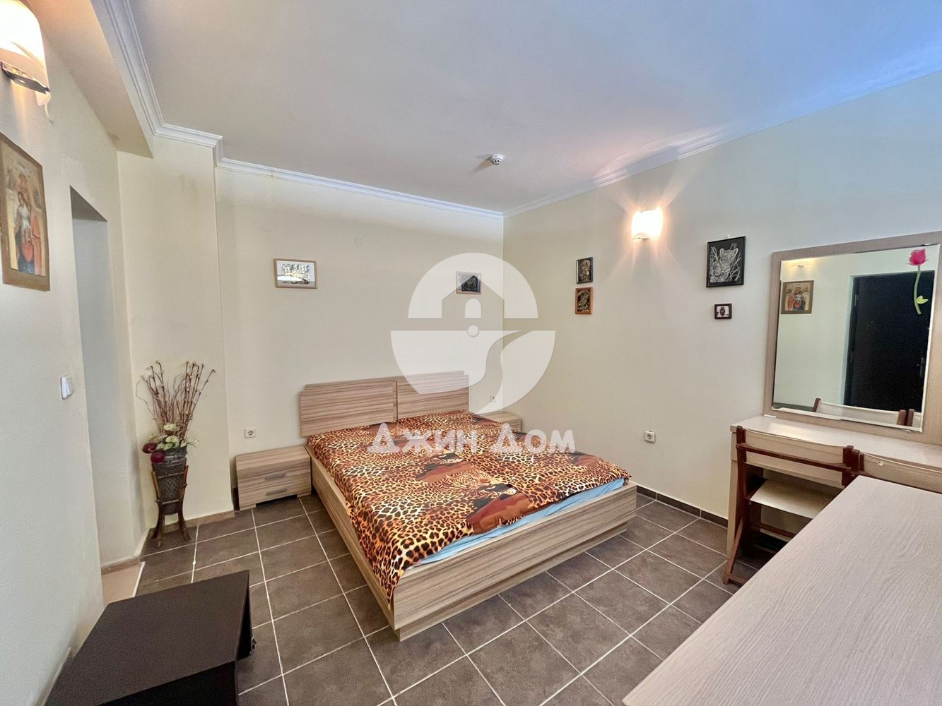 Просторен едностаен апартамент в к-с Свети Георги Палас, гр.Свети Влас - 0