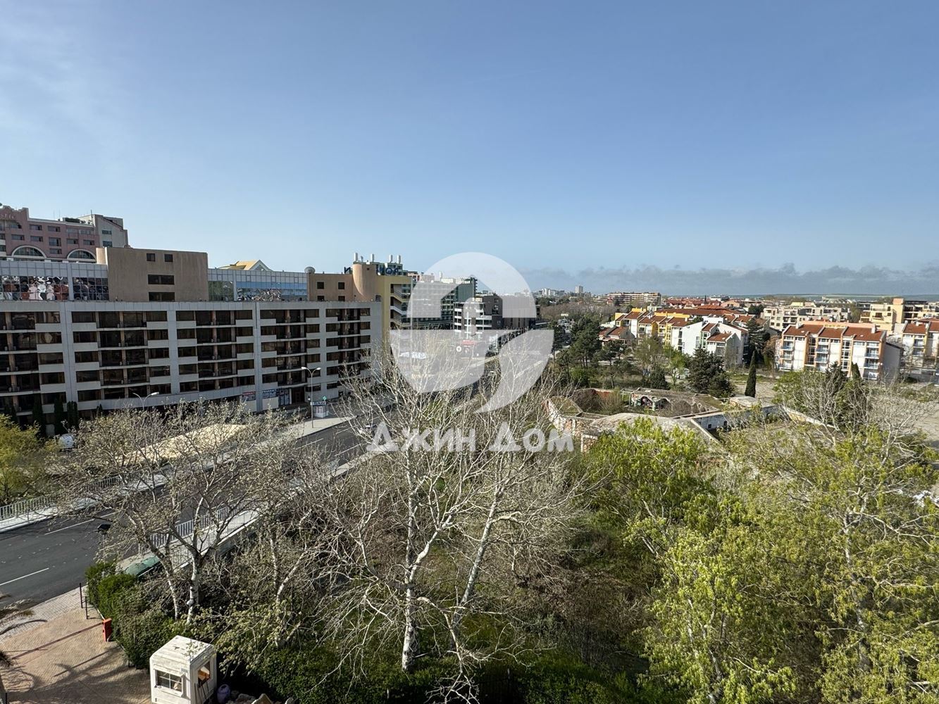 Тристаен апартамент в к-с „Вип Стайл“, к.к. Слънчев бряг - 0