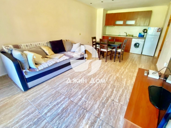 Двустаен апартамент на ПЪРВА ЛИНИЯ МОРЕ в к-с „Етъра 1“, гр. Св. Влас - 0