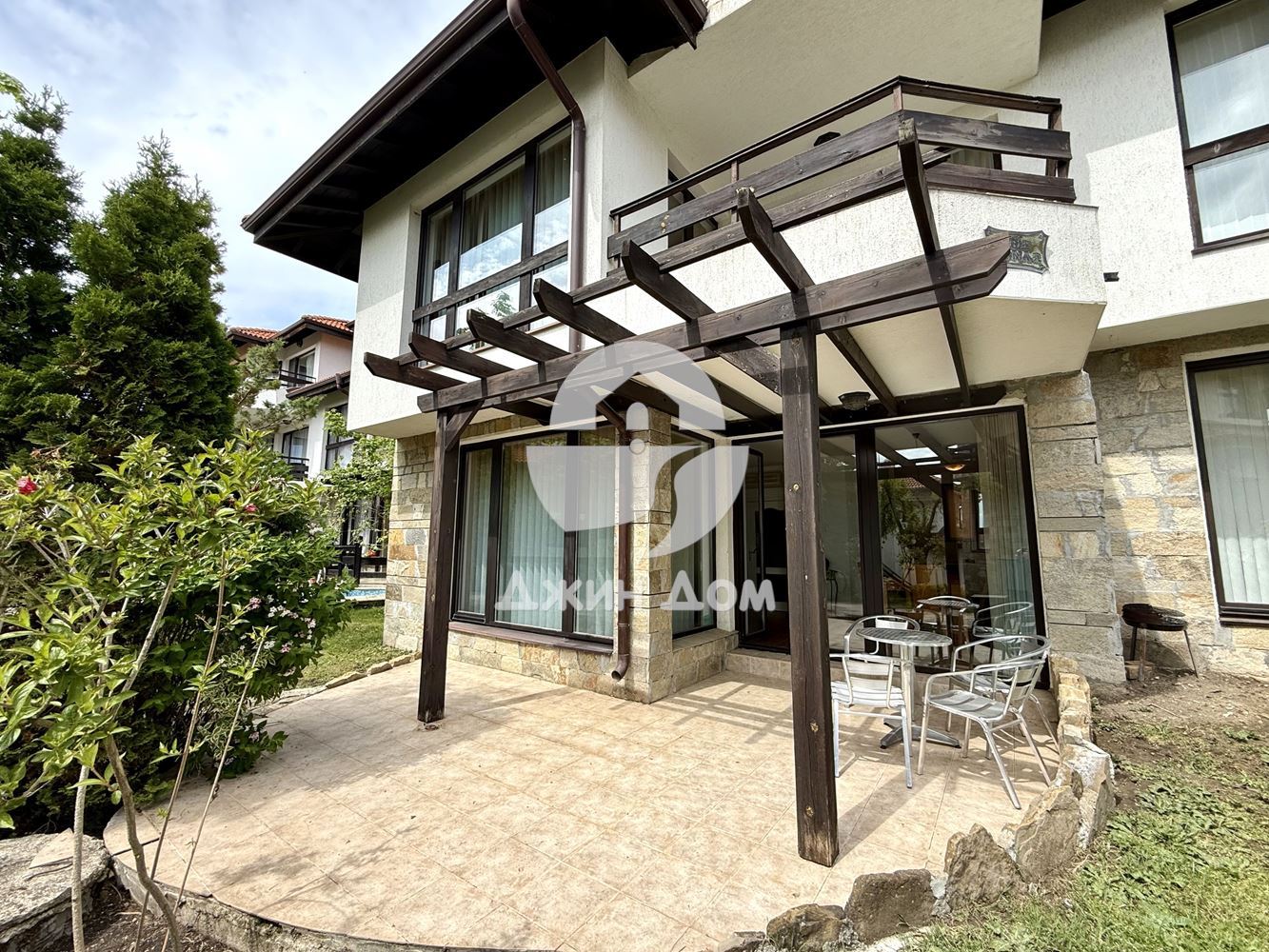 Тристаен мезонет с ГЛЕДКА МОРЕ в к-с „Бей Вю Вилас“, с. Кошарица - 0