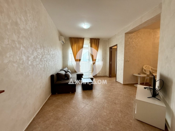 Двустаен апартамент в жилищна сграда БЕЗ ТАКСА, с. Равда - 0