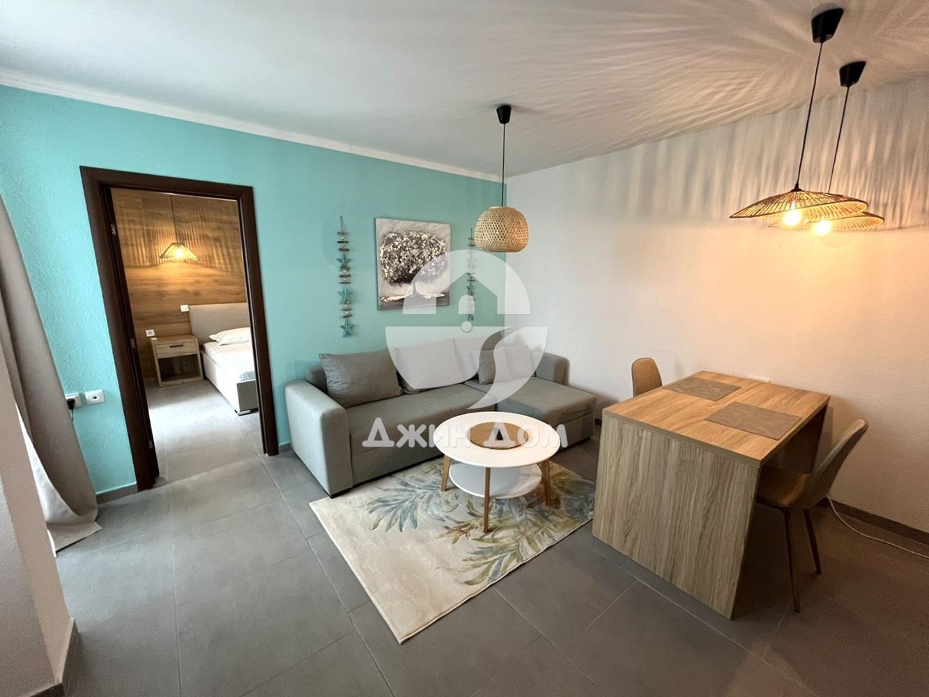 Двустаен апартамент с ГЛЕДКА МОРЕ в жилищна сграда, гр. Созопол - 0