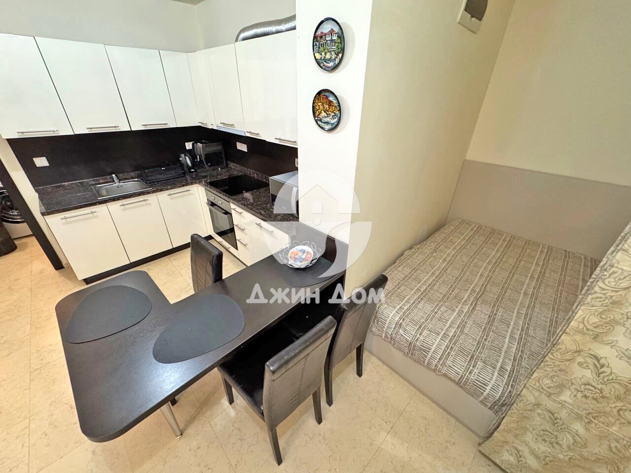 Просторен двустаен апартамент в к-с „Райска градина”, гр. Свети Влас - 0