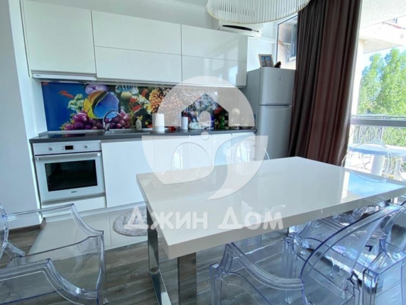 Тристаен апартамент БЕЗ ТАКСА ПОДДРЪЖКА в к.к. Слънчев бряг - 0