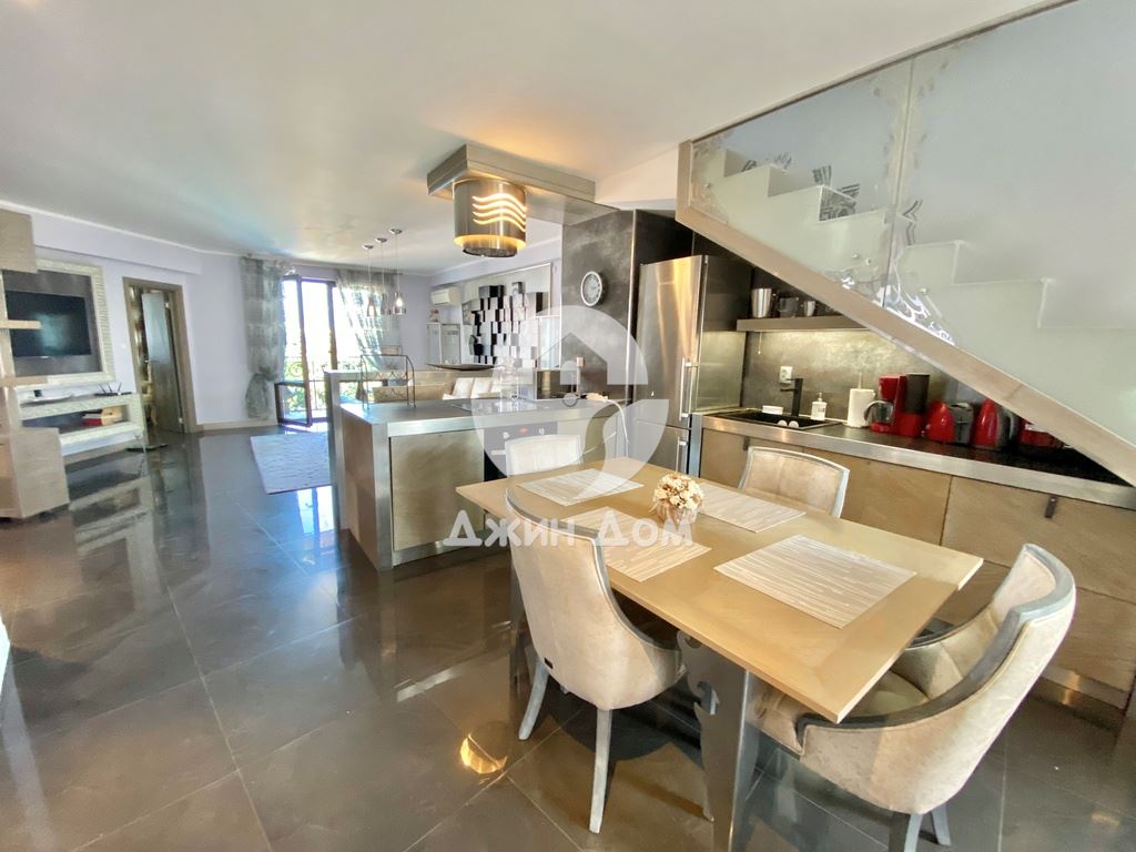 Многостаен двуетажен мезонет в к-с Естебан, гр. Несебър - 0