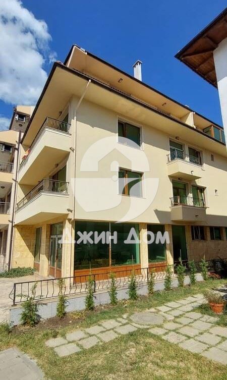 Двустаен апартамент в жилищна сграда БЕЗ ТАКСА, гр. Несебър - 0