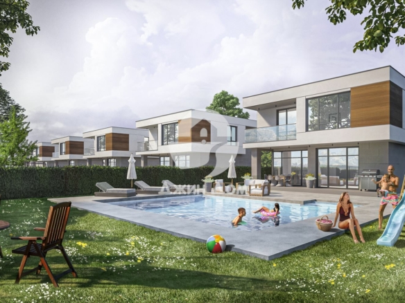 Новострояща се двеуетажна къща с ГЛЕДКА МОРЕ в м-т Лахана, гр. Поморие - 0