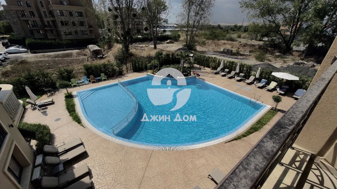 Двустаен апартамент в к-с „Афродита Грийн“, к.к. Слънчев бряг - 0