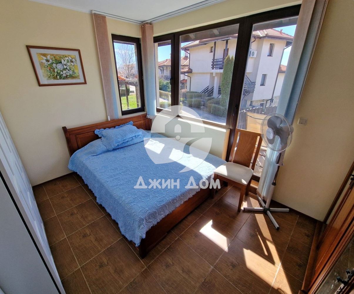 Тристаен апартамент в к-с “Бей Вю Вилас“, с. Кошарица - 0