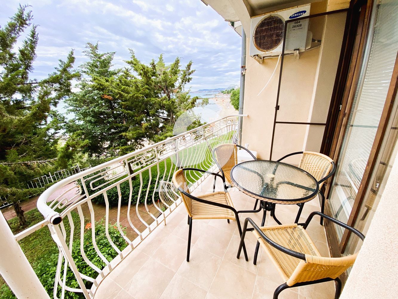 Двустаен апартамент с ПАНОРАМА МОРЕ в к-с Сън Палас, гр. Свети Влас - 0