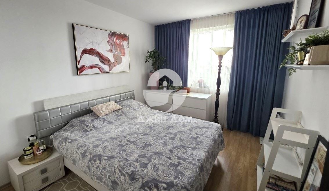 Тристаен апартамент с ПАНОРАМА МОРЕ в к-с „Бътерфлай“, гр. Свети Влас - 0