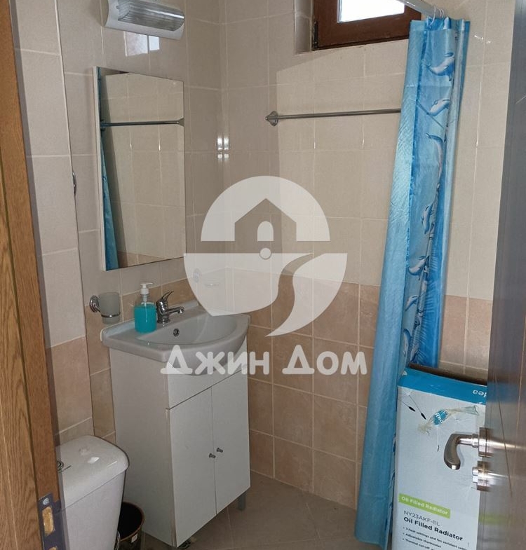 Двуетажна къща с двор в с. Александрово, общ. Поморие - 0