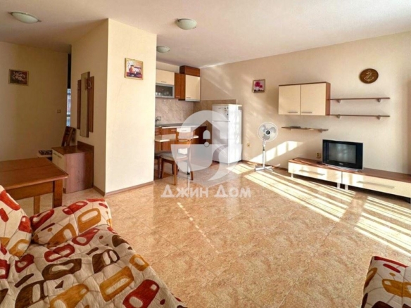 Просторен двустаен апартамент в к-с “Елит 4”, к.к. Слънчев бряг - 0