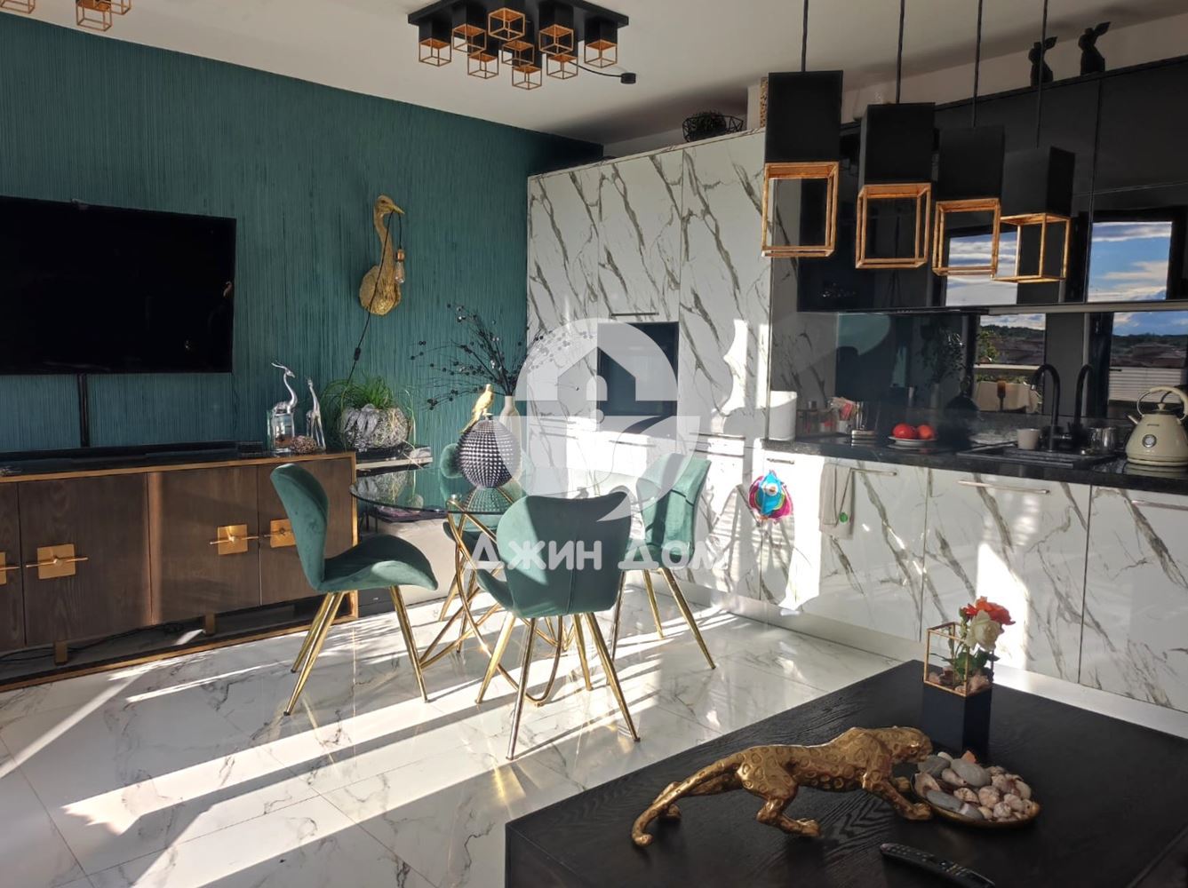 Тристаен апартамент с ГЛЕДКА МОРЕ в к-с „Милениум 2“, гр. Свети Влас - 0