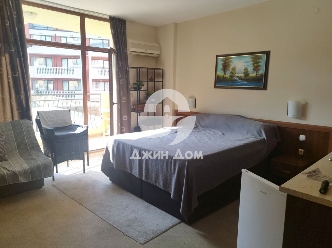 Просторен едностаен апартамент в к-с „Гренада“, к.к. Слънчев бряг - 0