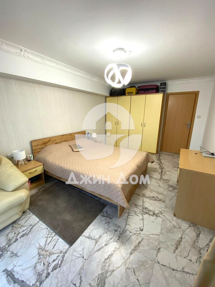 Двустаен апартамент в к-с „Сол-Е-Мар“, к.к. Слънчев бряг - 0