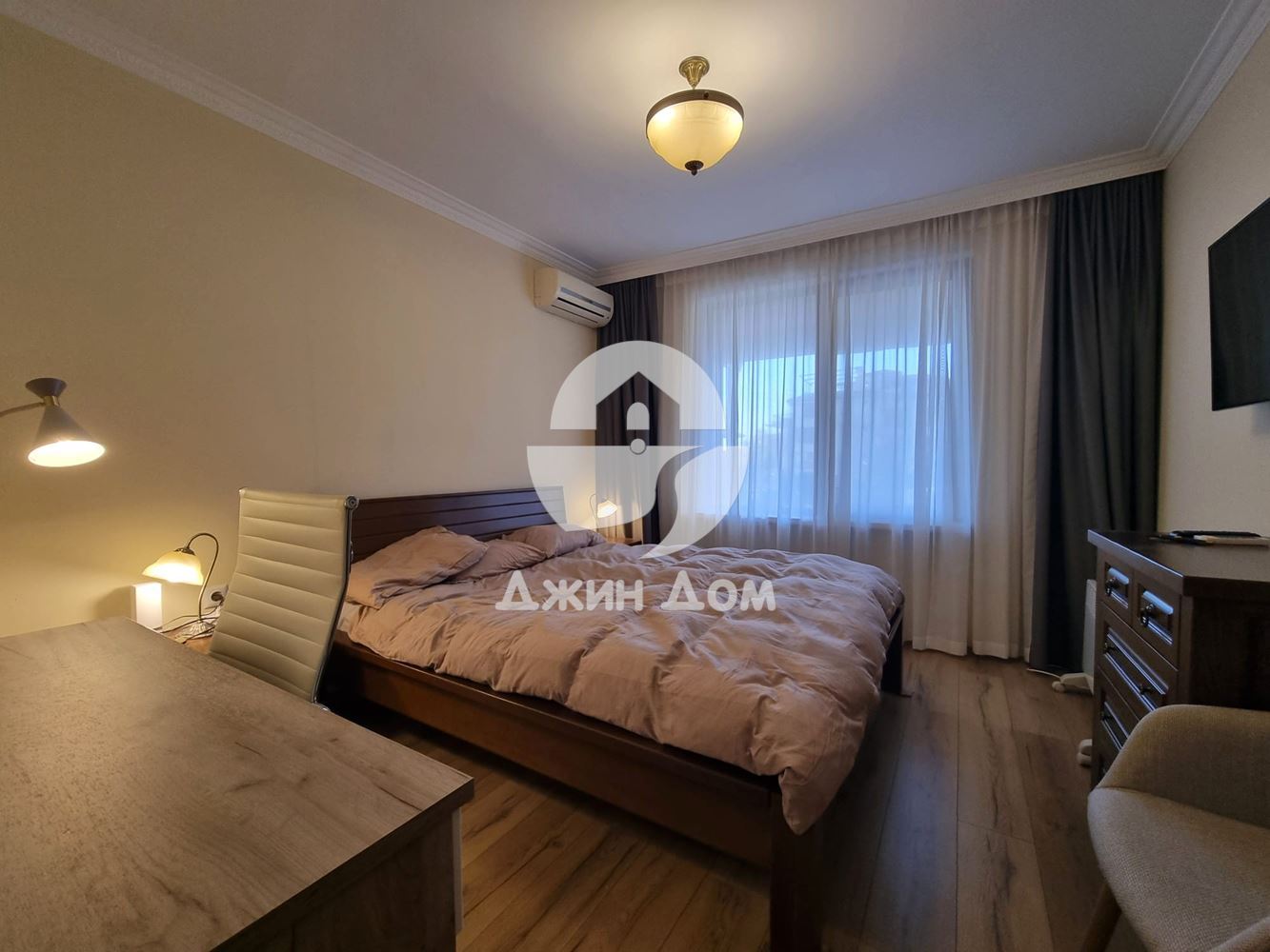 Тристаен апартамент на ПЪРВА ЛИНИЯ в к-с Порто Парадизo, гр.Свети Влас - 0