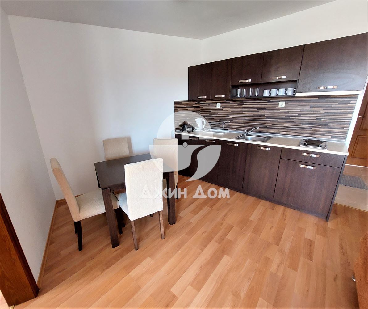 Просторни обзаведени двустайни апартаменти в к-с Хепи, Слънчев бряг - 0