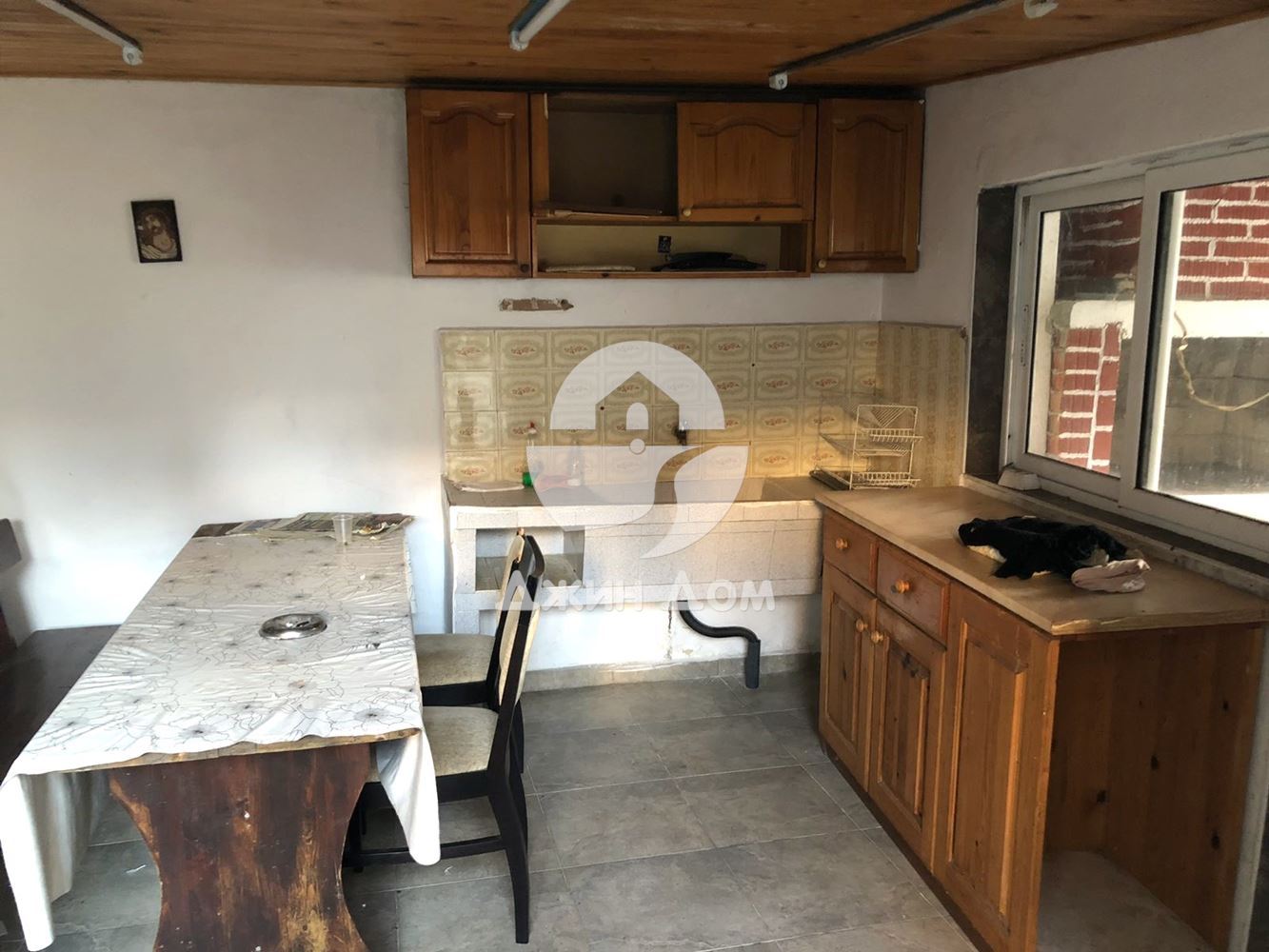 Просторен обзаведен етаж от къща, гр. Несебър - 0