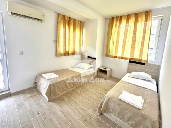 Просторен едностаен апартамент в к-с „Ванила Гардън“, к.к.Слънчев бряг - 0