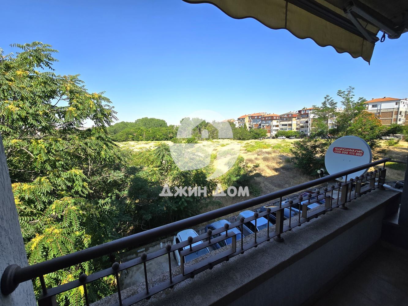 Тристаен апартамент БЕЗ ТАКСА в сграда „Булевард“, гр. Несебър - 0