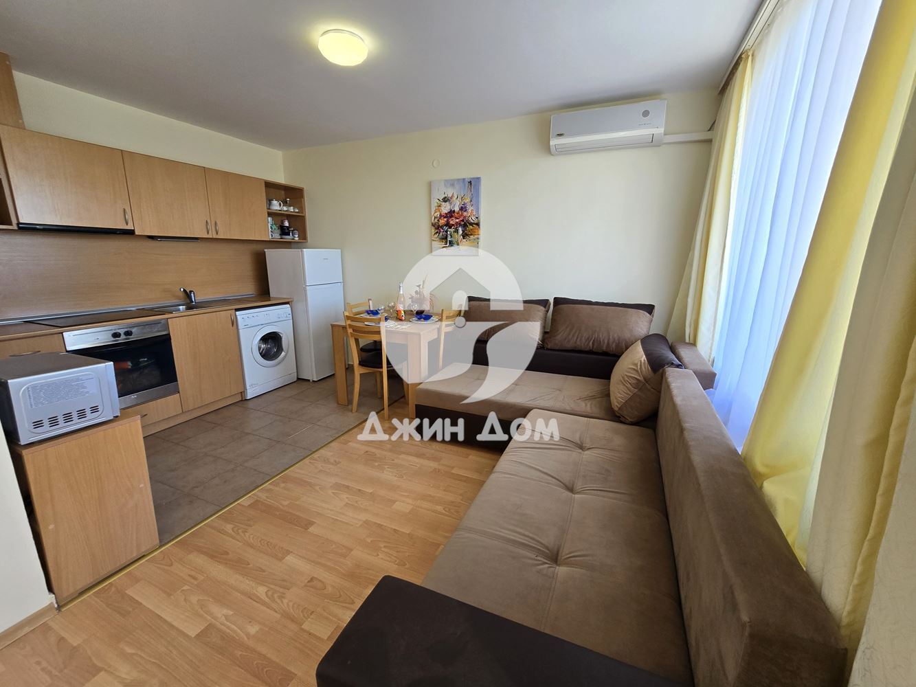 Двустаен апартамент в к-с „Несебър Форт Клуб“, к.к. Слънчев бряг - 0