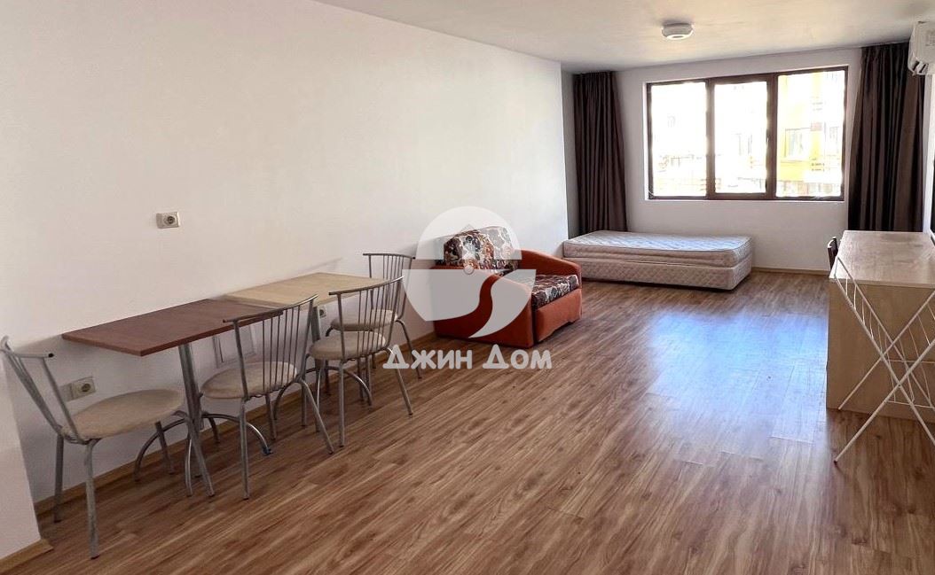 Просторен двустаен апартамент в к-с „Гардения Хилс“, с. Кошарица - 0