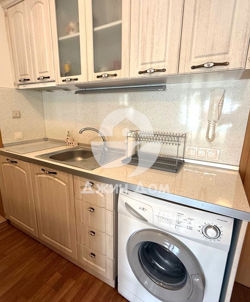 Просторен двустаен апартамент в к-с „Винеярдс СПА Резорт“, гр. Ахелой - 0