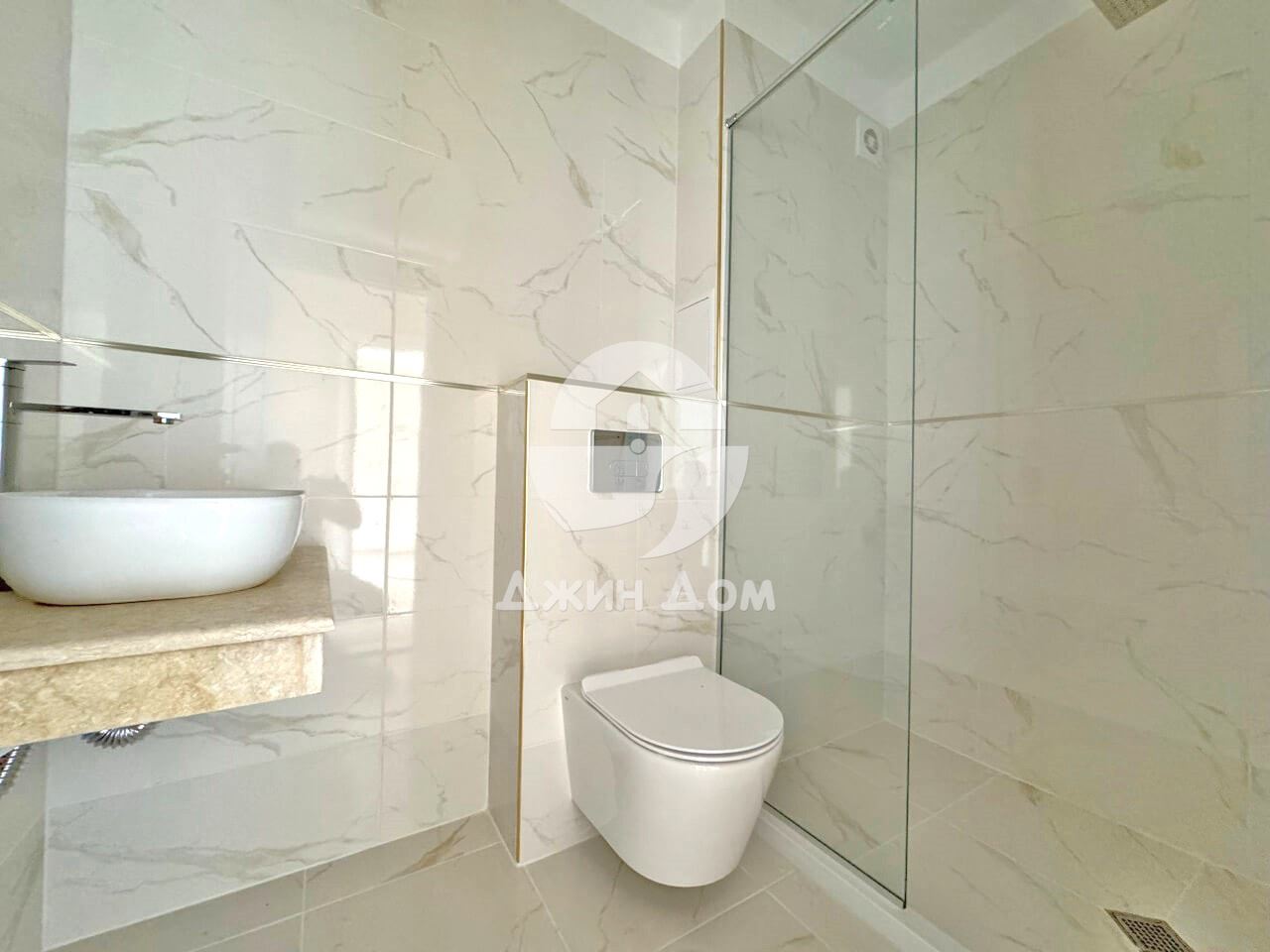 Просторен двустаен апартамент в к-с Афродита Грийн, к.к. Слънчев бряг - 0