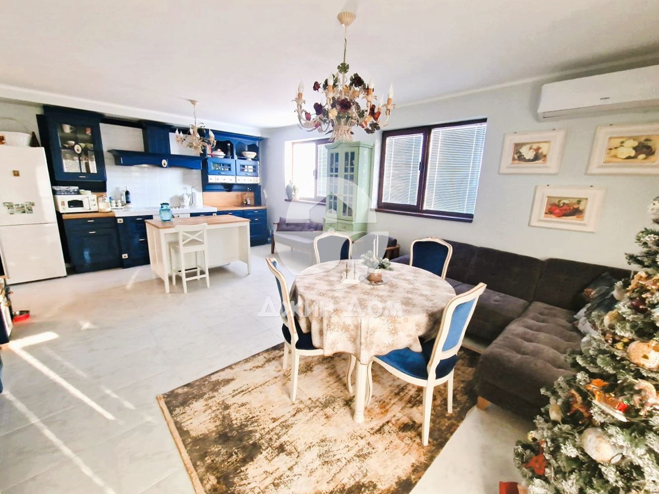 Просторен луксозен многостаен апартамент в к-с Посейдон, гр. Несебър - 0