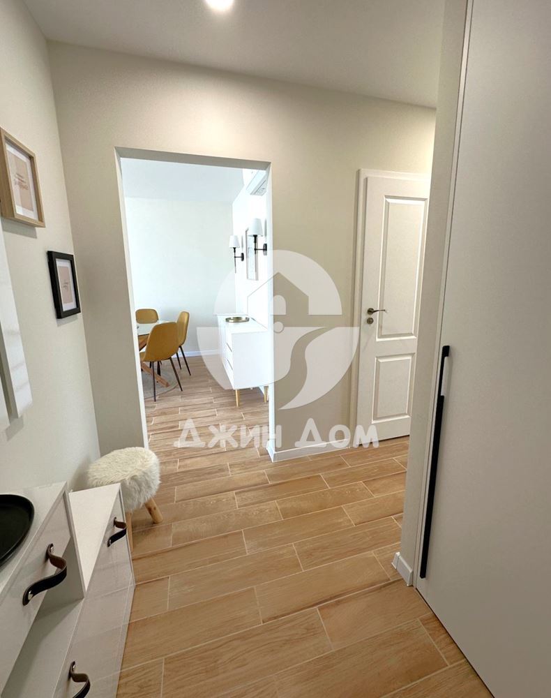 Стилен тристаен апартамент с ПАНОРАМА МОРЕ в к-с „Оазис“, с. Равда - 0